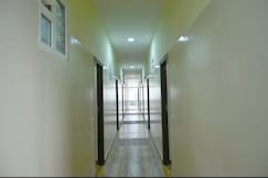 Hotel O Sadaramangala Lakeview Bangalore, Bangalore