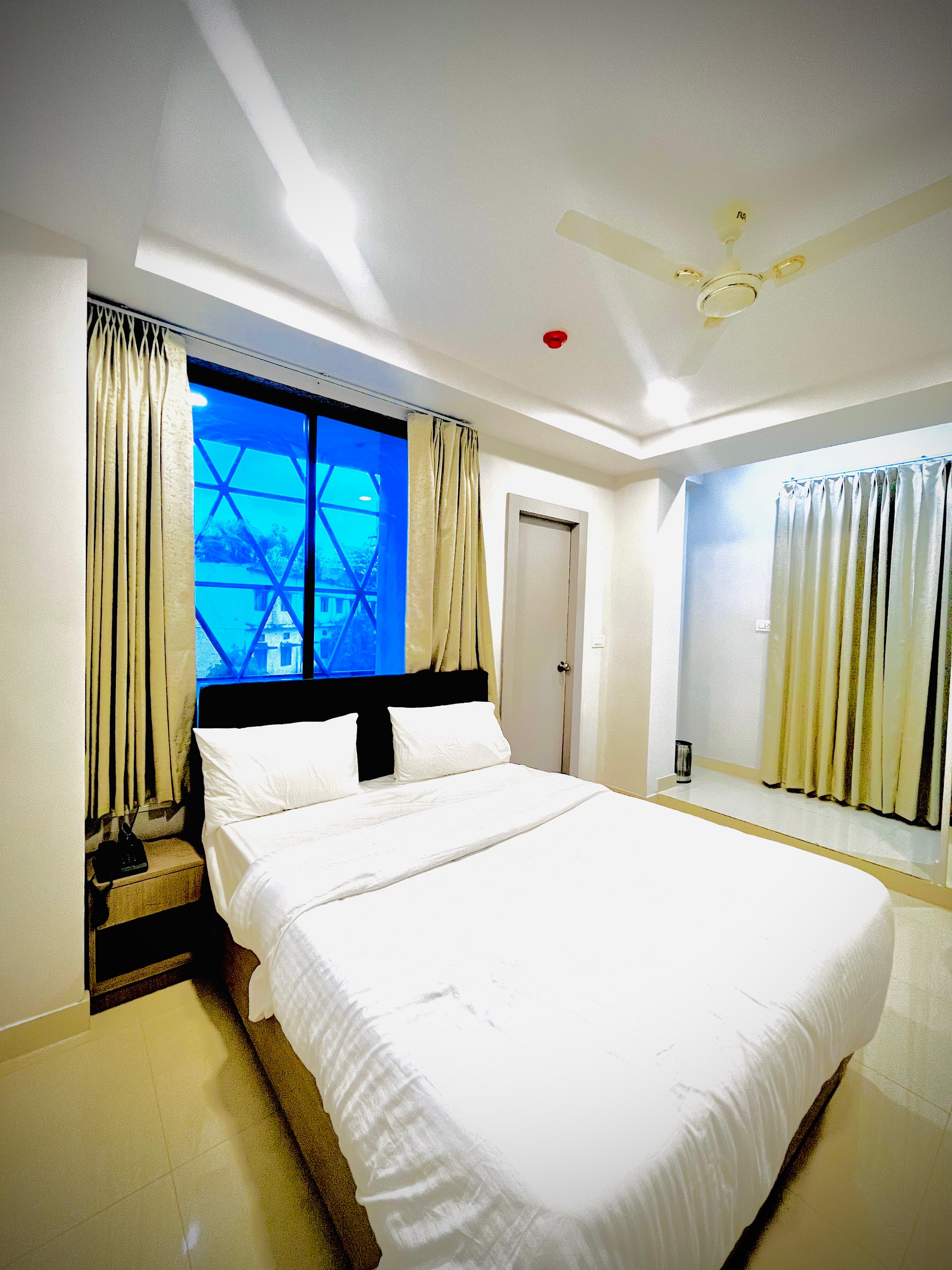 Konark Palace Hotel - Tap to explore photos