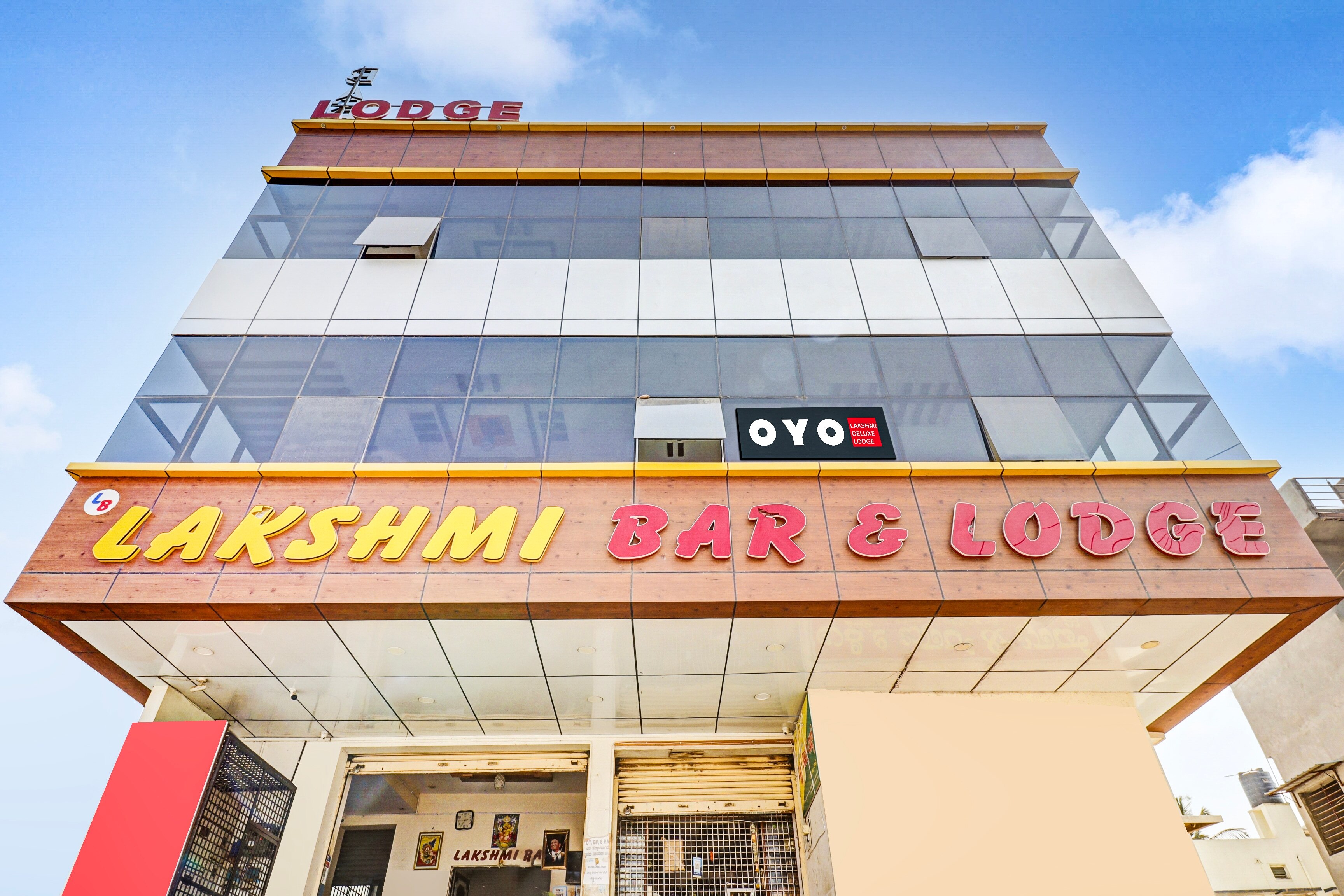Hotel O Shyam Palace - Tap to explore photos