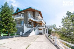 StayVista at Firelight @The Rustic Retreat, Kasauli