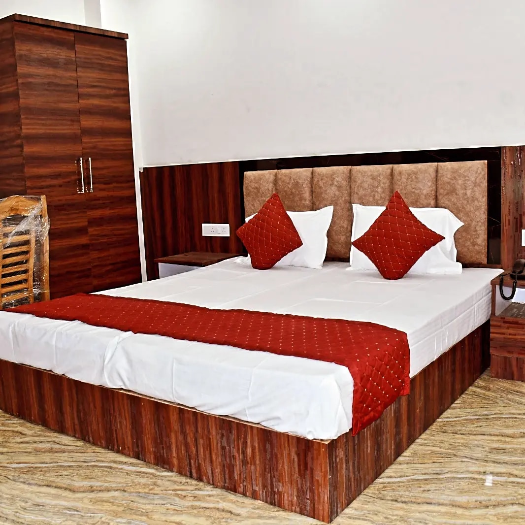 hotel Srijan Grand - Tap to explore photos