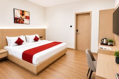 Hotel the Rivera, Rajkot