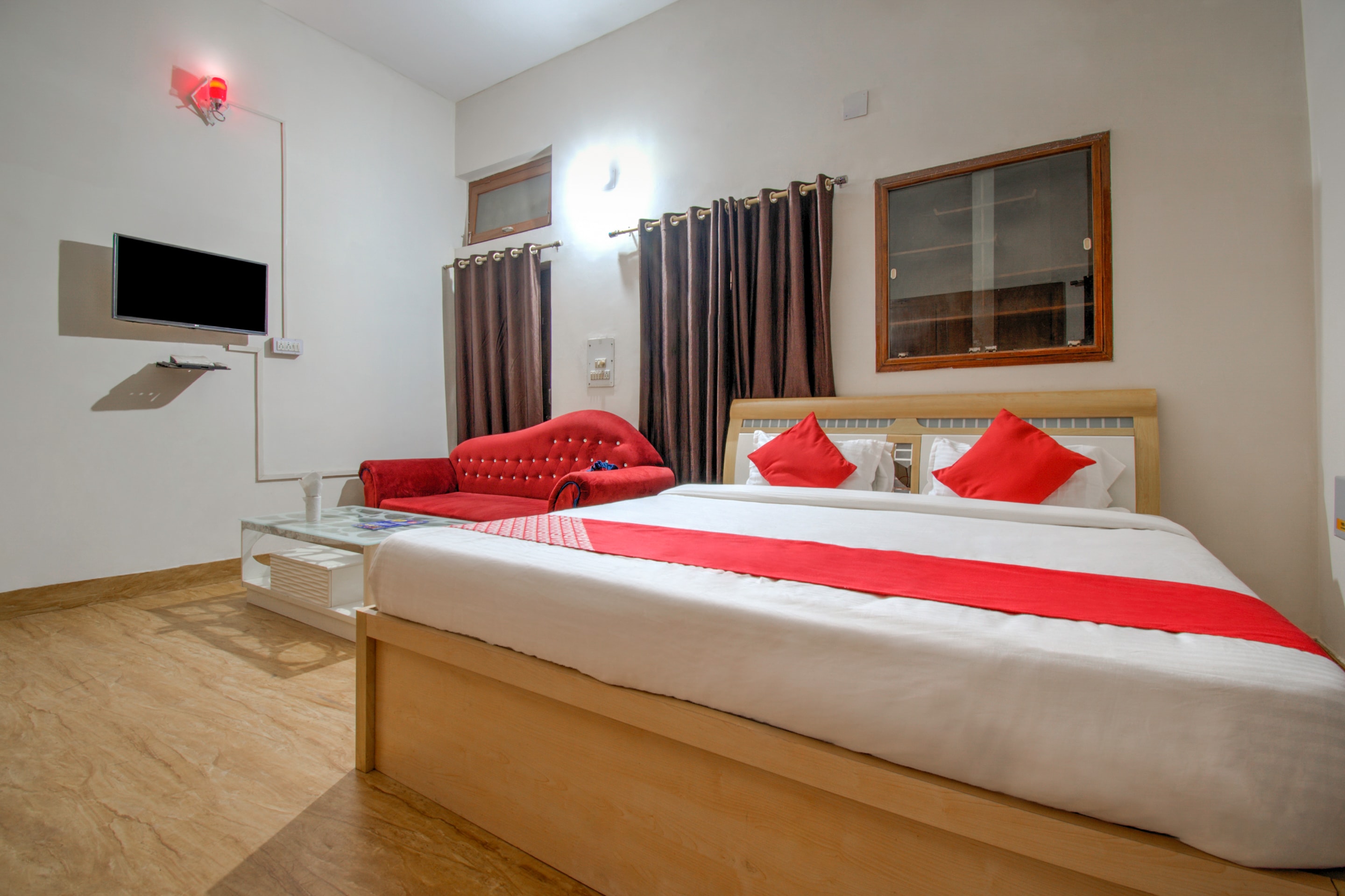 Hotel O Patliputra Heritage Guest House - Tap to explore photos