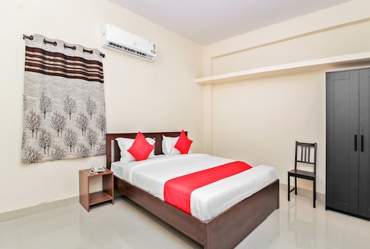 Oyo 30955 Alpine Glow Pinnacle Hyderabad Hotel Price Address Reviews