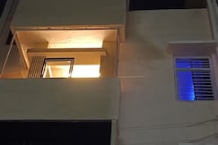 Urban Lake stay, Varanasi