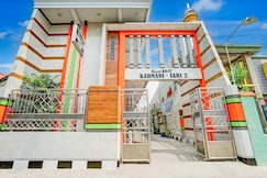 Hotel O Karman's Sari 1 Homestay Syariah, Gresik
