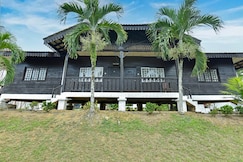 Hotel O Asiacamp Resort National Park Kuala Tahan, Jerantut