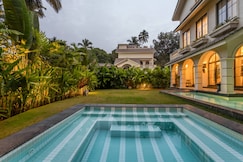 3BHK Villa with private pool, garden, and jacuzzi. Chef available., Goa