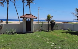 Non AC 4 PEOPLE ROOM COMMON SEA VIEW BALCONY