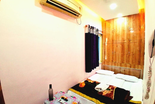 Hotel O Raj Mahal INN