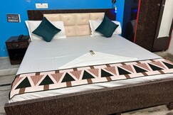 Hotel Shubh Inn Gomtinagar, Lucknow