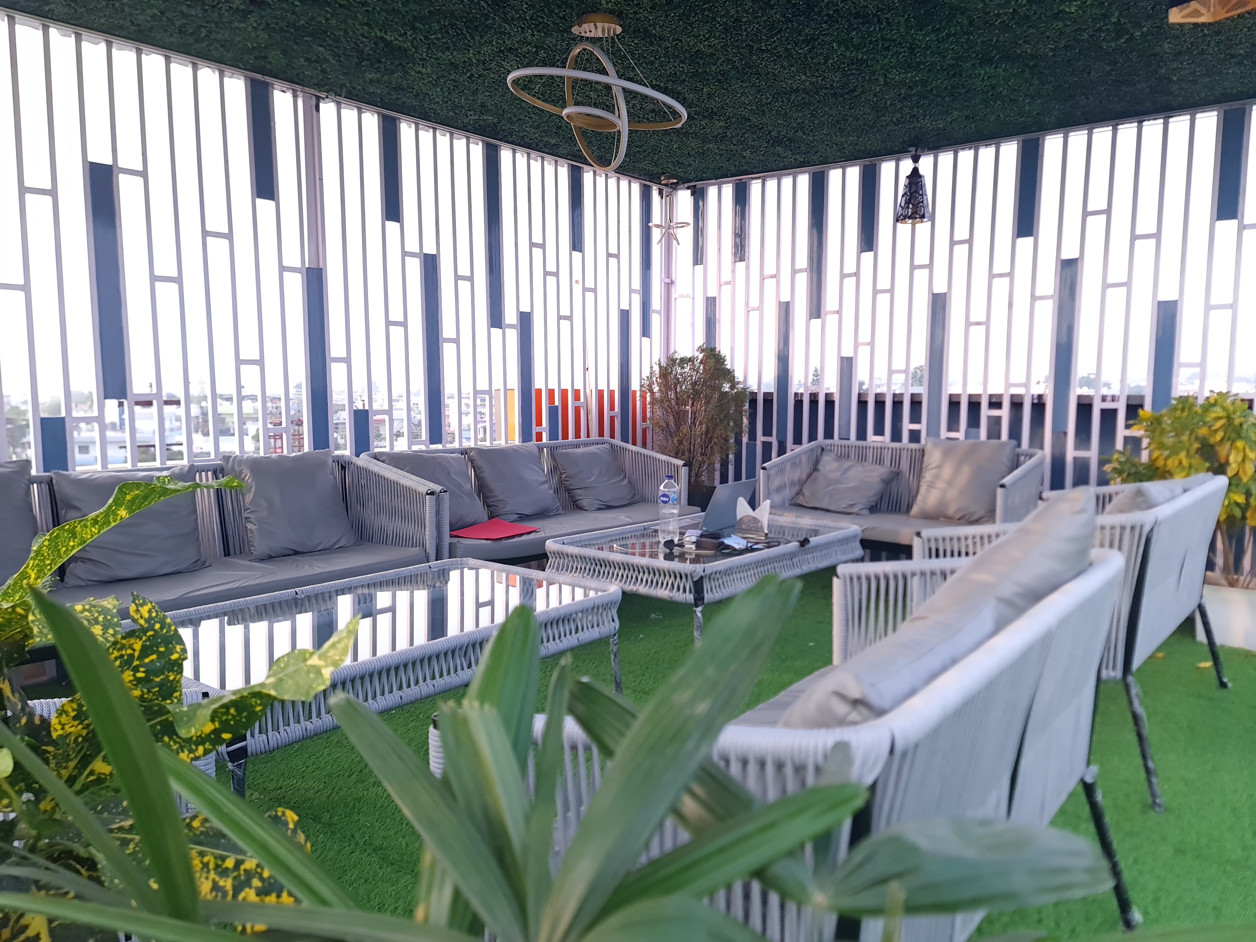Jolly Wings Hotel (Near Jolly Grant Airport - Dehradun) - Tap to explore photos