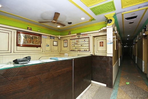 Hotel O Surya