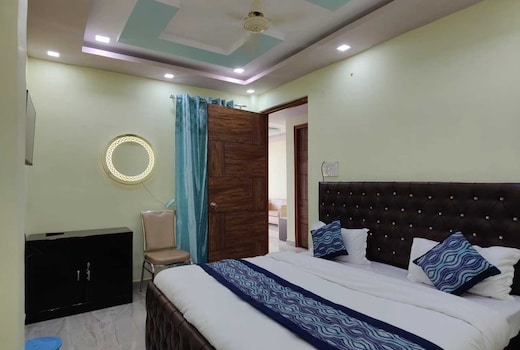 OYO 818850 Hotel Omex