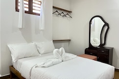 Khaya Gaze Guest House, Thodupuzha