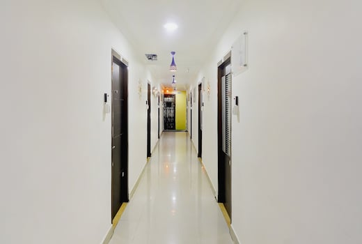 OYO 76333 Newgen Grand