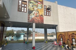 OYO 832166 MANNAT RESORT AND BENQUET, Karnal