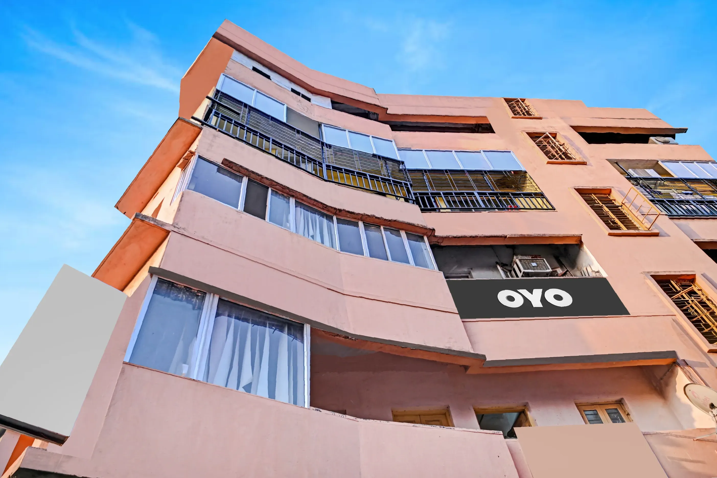 Hotel O LAXMI GUEST HOUSE JADAVPUR - Tap to explore photos