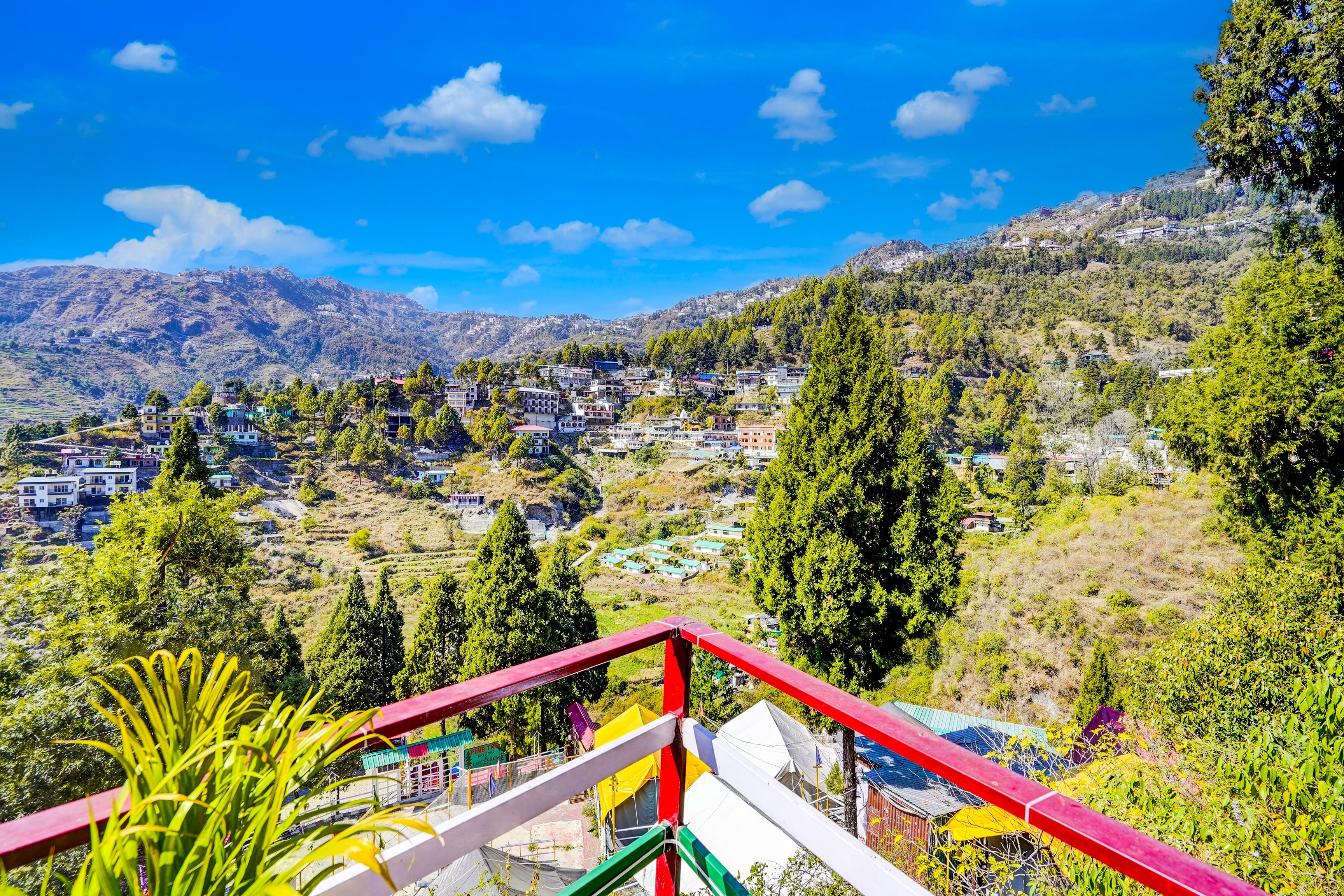 Hotel O Ghumakkad's Baba Resort - Tap to explore photos