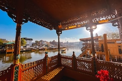 The Gemini Group Of Houseboats Dal Lake, Srinagar