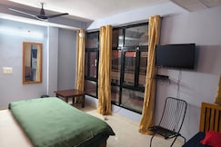 HOTEL COMFORT, Dehradun