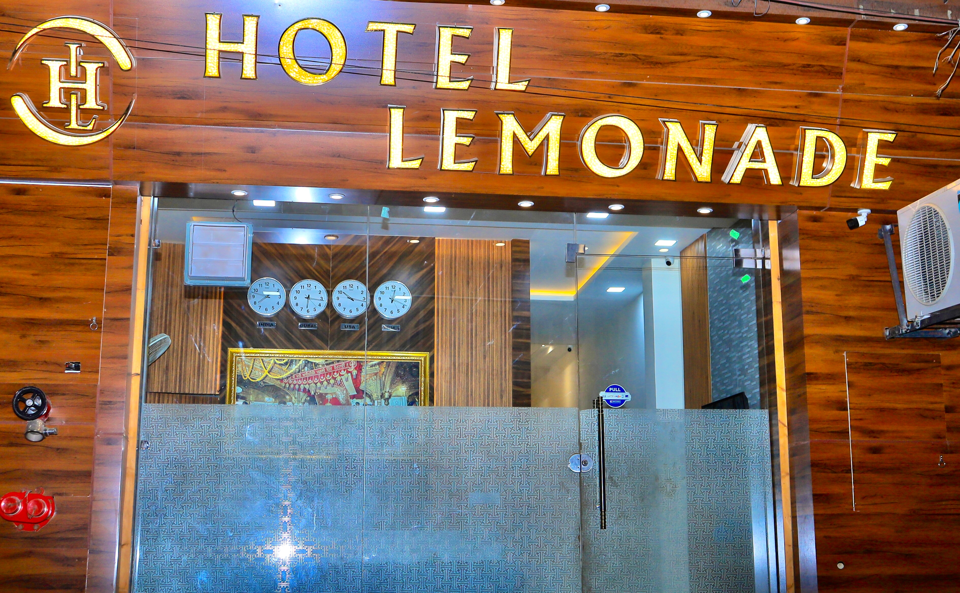 Hotel Lemonade - Tap to explore photos