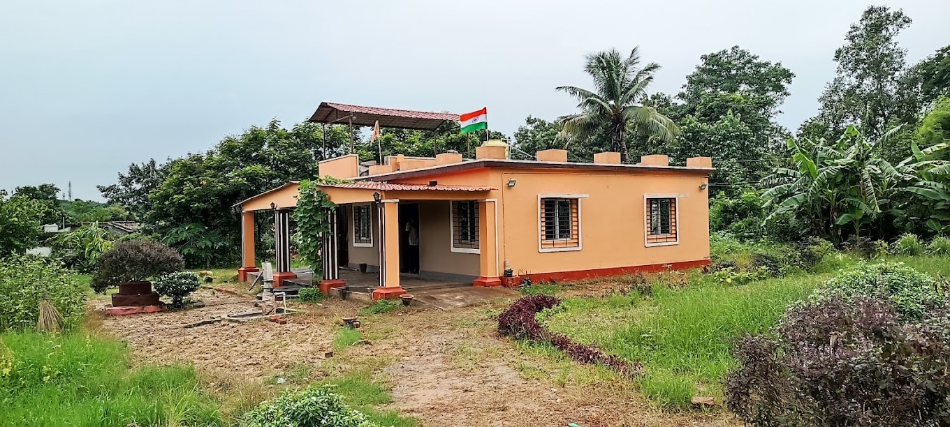 Hirakud farm house - Tap to explore photos
