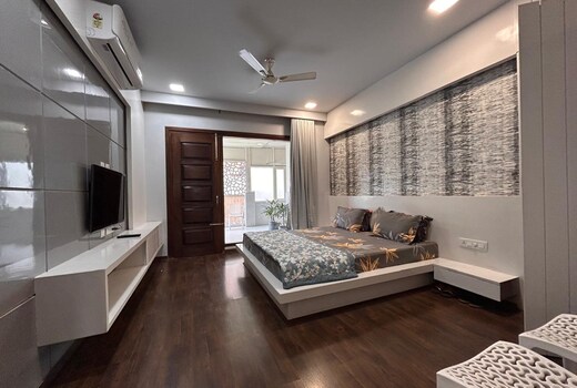 HomiStay 2BHK | 5 min from Chandigarh Railway Station