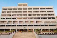 Palette Hotel Surya Vadodara, Vadodara