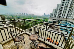 The Opal cozy elegant stay Studio apartment, Greater Noida