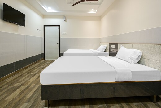 Hotel O Gv Grand