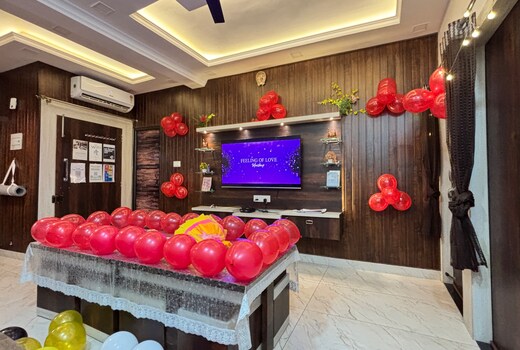 Kashi Homestay - Beautiful Entire 2BHK Apartment