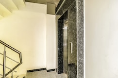 Hotel O JPS Galaxy Hotel, Delhi