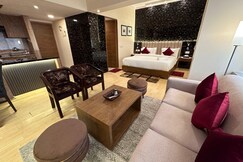 Cozy Luxe Studio Apartment, Ghaziabad