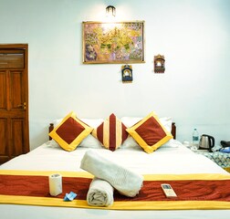 Deluxe Double Room With AC