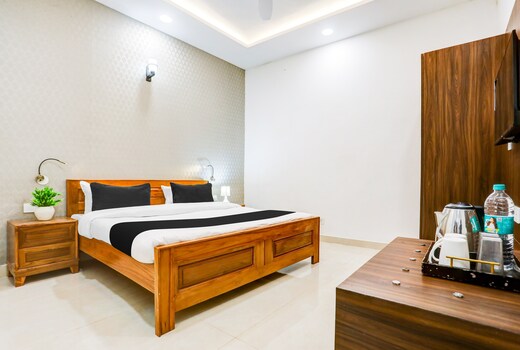 Hotel O The Grand Blue Hotel