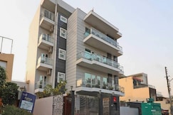 Super Hotel O V R Residency Near Sri Amruth Chithra Mandira, Bangalore