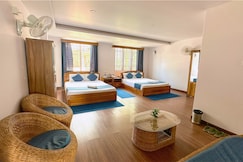 Hotel ARMS Near SUMI School, Kalimpong