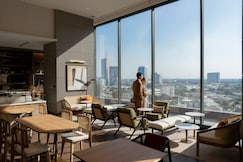 Staybridge Suites Bangkok Sukhumvit by IHG, Bangkok