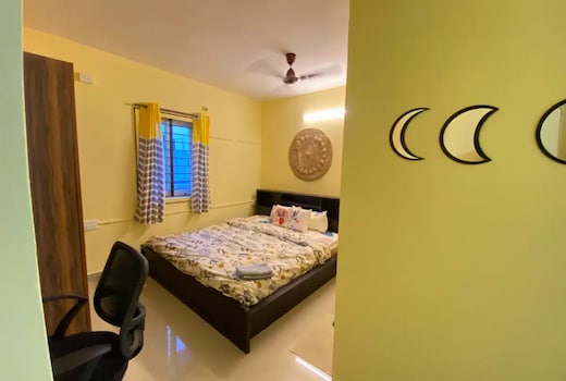 Boho Themed Terrace House - 301 Urban Nook