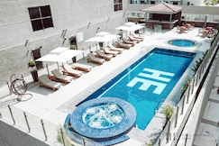 HE - Hotel Apartment, Dubai