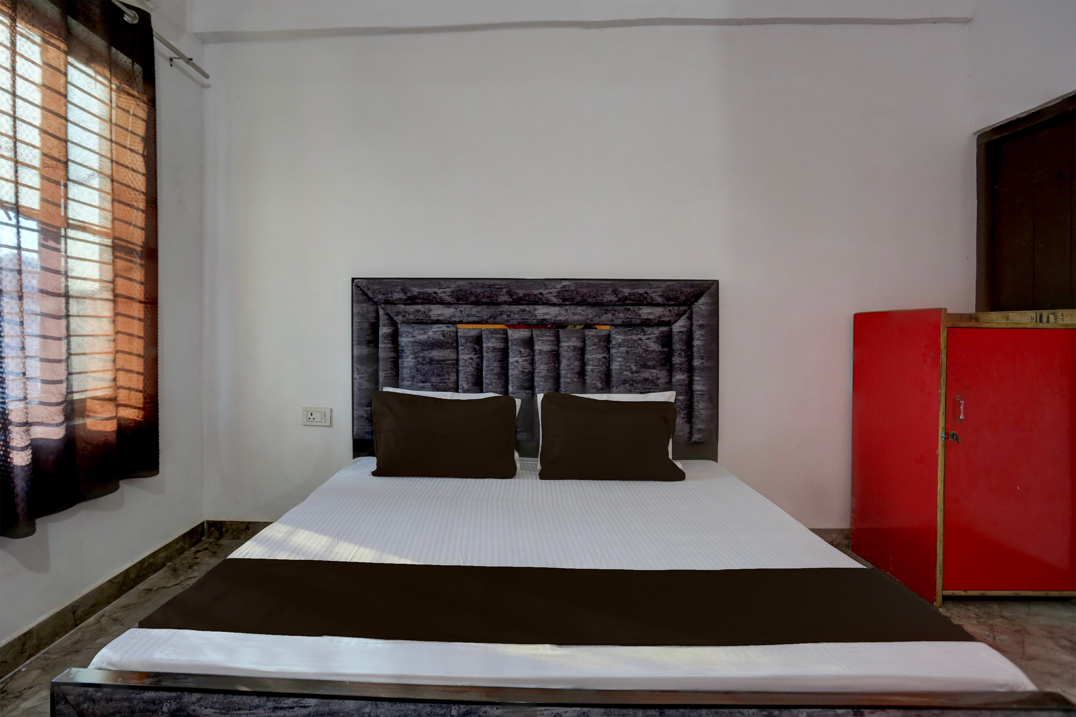 Hotel O Triveni Hotel and restaurant - Tap to explore photos