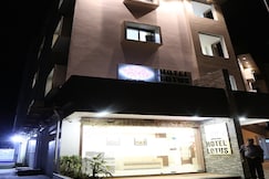 HOTEL LOTUS, Chandrapur