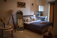 Modern Studio Stay Cozy Private Stylish, Ghaziabad