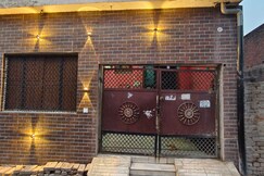 Hotel O Home Mahaveer Homestay, Ayodhya