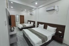 Amrit Sunshine, Ayodhya