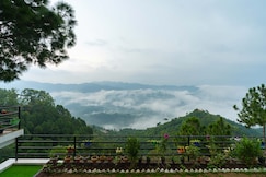 Villa Woodside Meadows by VEO - Part of StayVista, Baddi