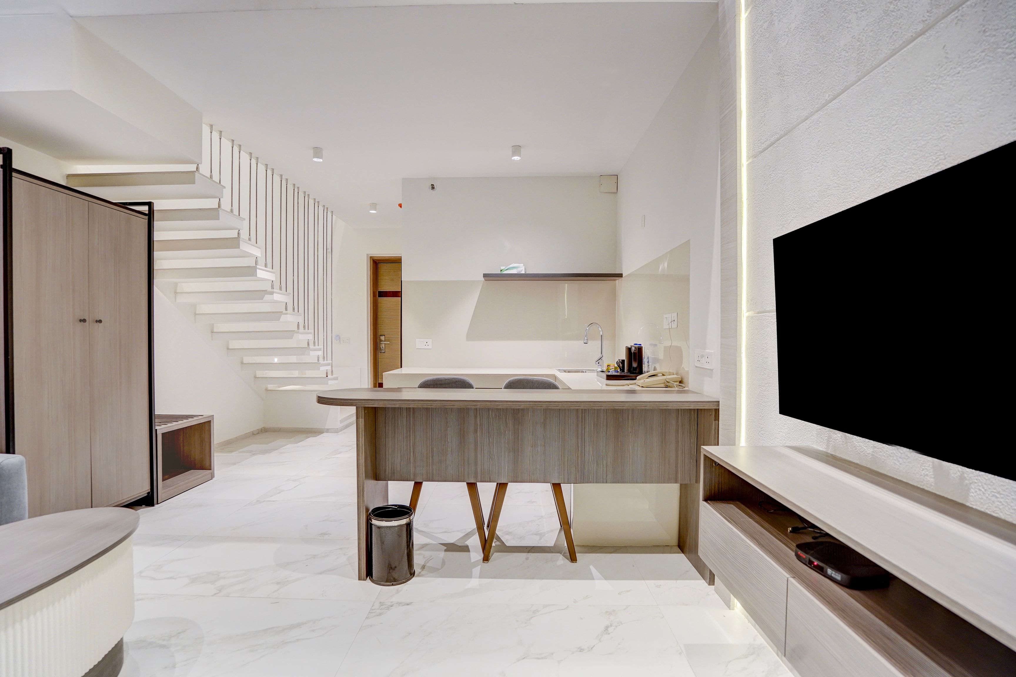 Sunday Hotels and Residences Gurgaon - Tap to explore photos