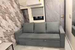 URBAN NEST 
A Cozy Studio 3 in The Heart of Jaipur, Jaipur