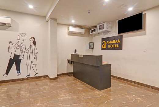 Townhouse Amaraa Hotel Near Phoenix Palassio